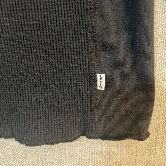 (Medium) Mens Levi's Black Waffle Knit T Shirt Logo Long Sleeve Graphic SpellOut - Picture 4 of 7